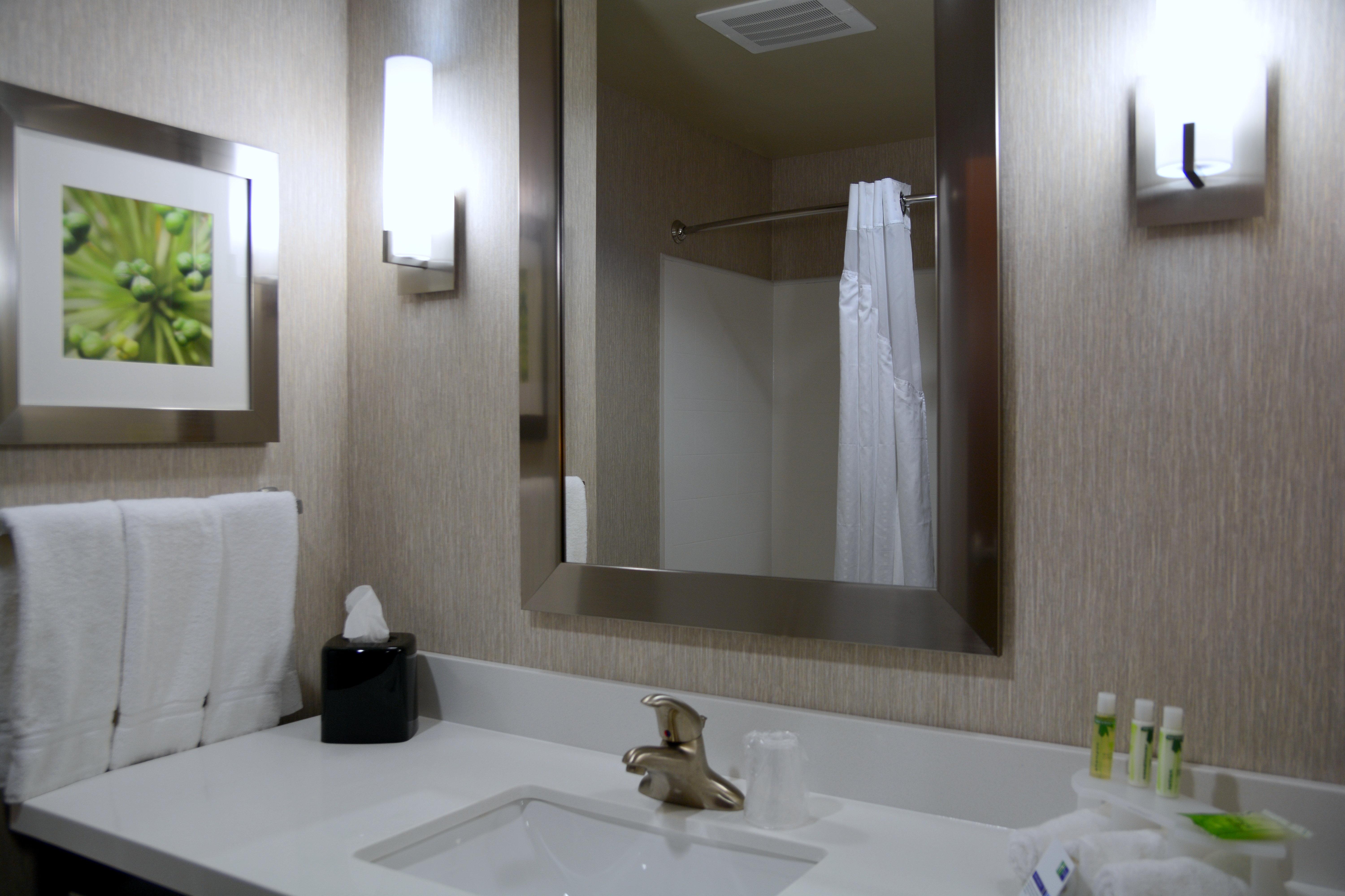 Holiday Inn Express Tomball By Ihg Bagian luar foto