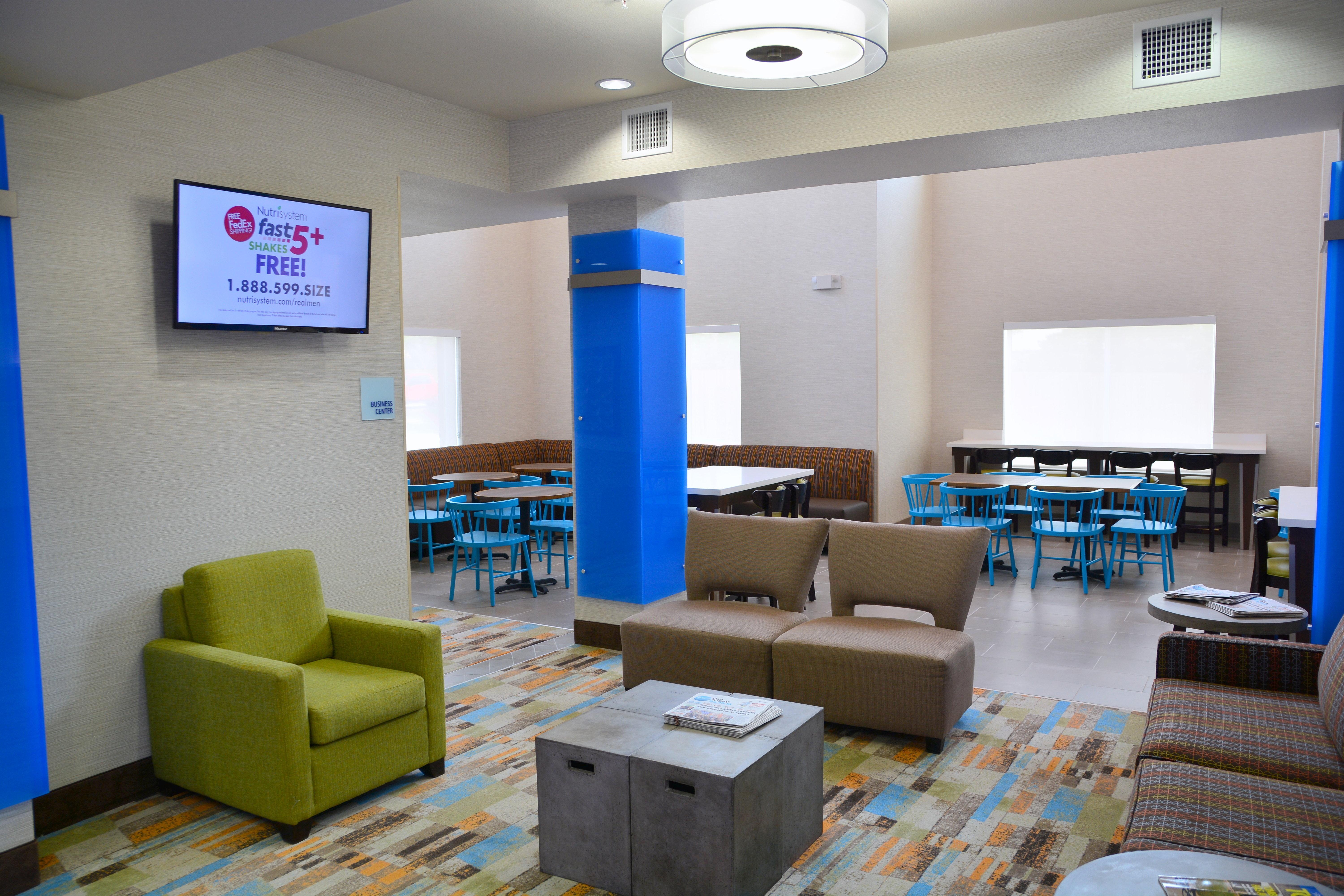 Holiday Inn Express Tomball By Ihg Bagian luar foto
