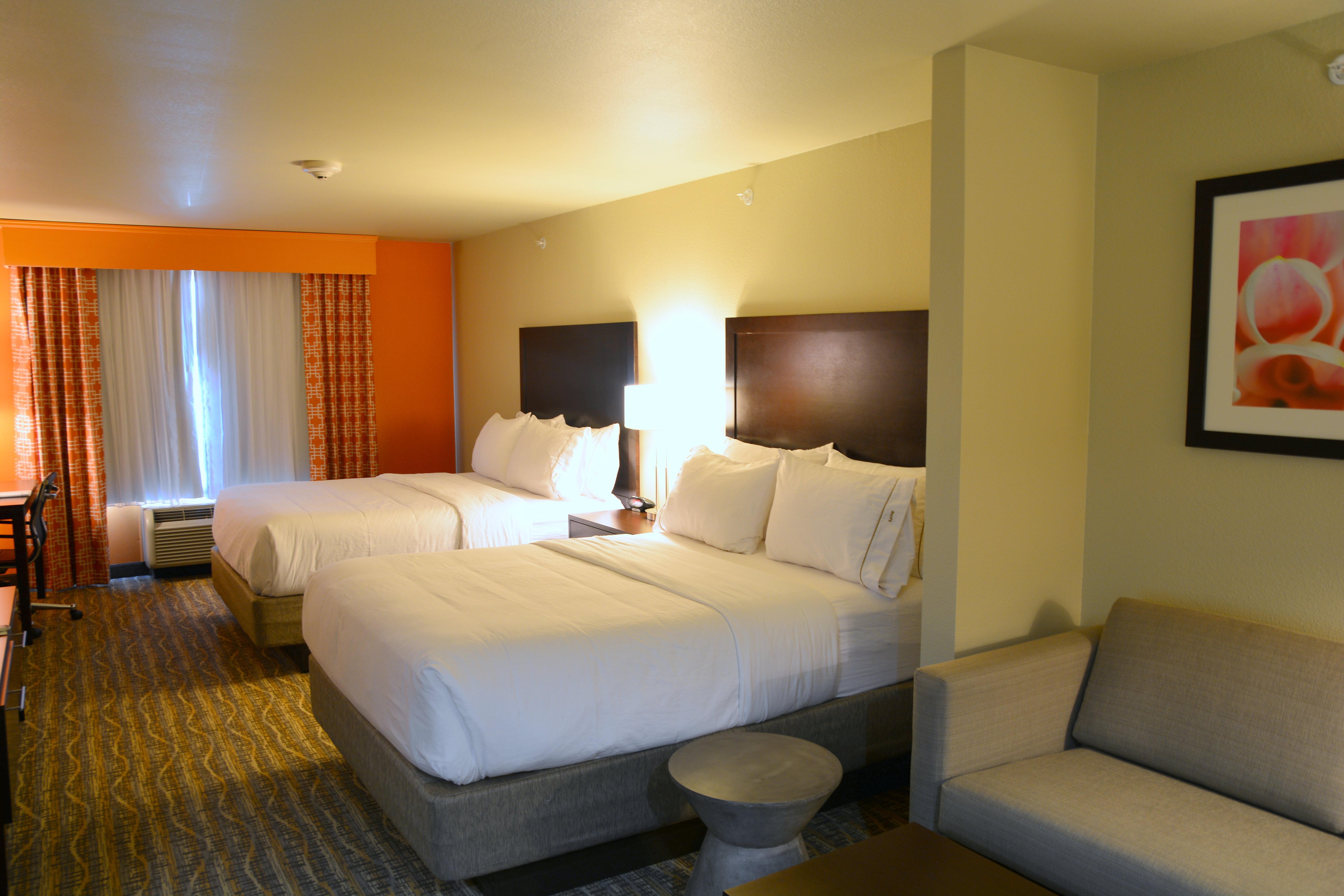 Holiday Inn Express Tomball By Ihg Bagian luar foto