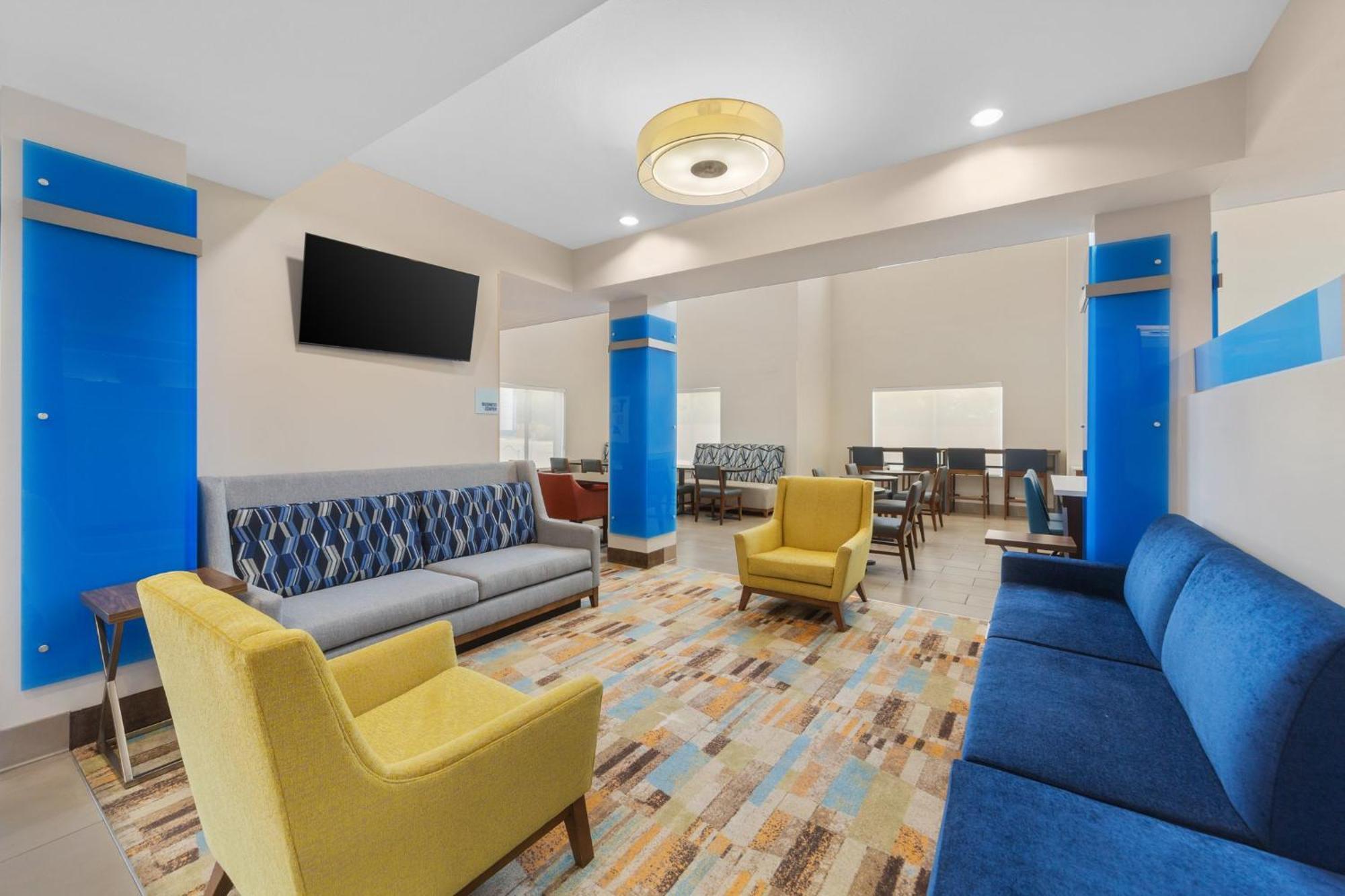 Holiday Inn Express Tomball By Ihg Bagian luar foto